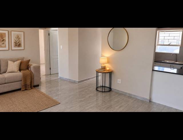 2 BEDROOM PROPERTY TO RENT IN WEST BEACH